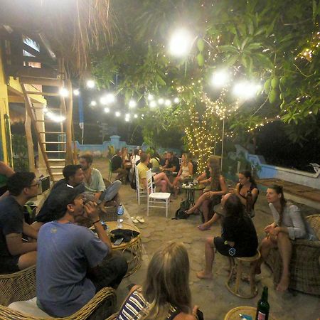 Indigo Motel كاريمونجاوا المظهر الخارجي الصورة