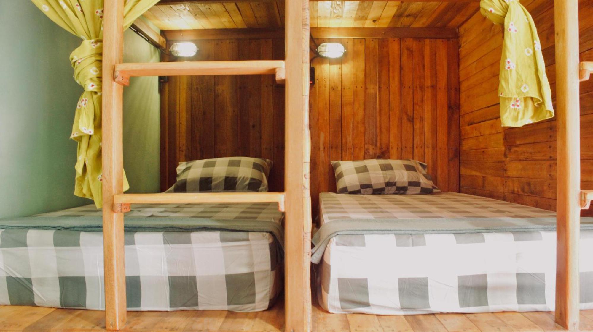 Indigo Motel كاريمونجاوا المظهر الخارجي الصورة